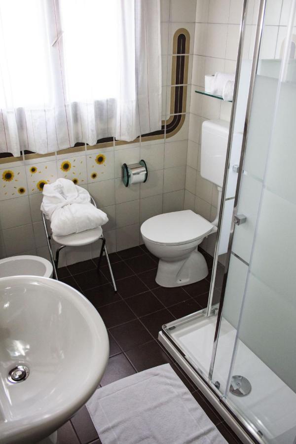 Oleandro Bed & Breakfast Silea Bagian luar foto